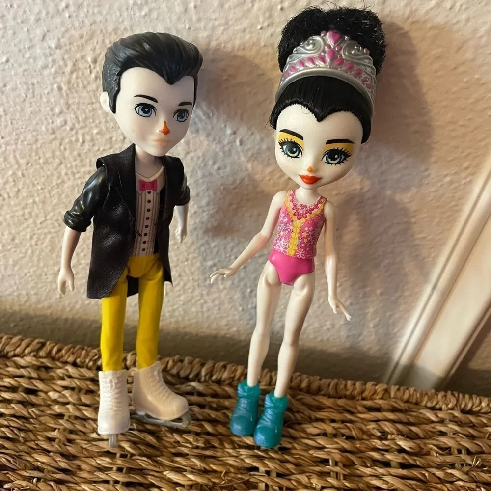 Enchantimals Darling Ice Dolls Boy and Girl